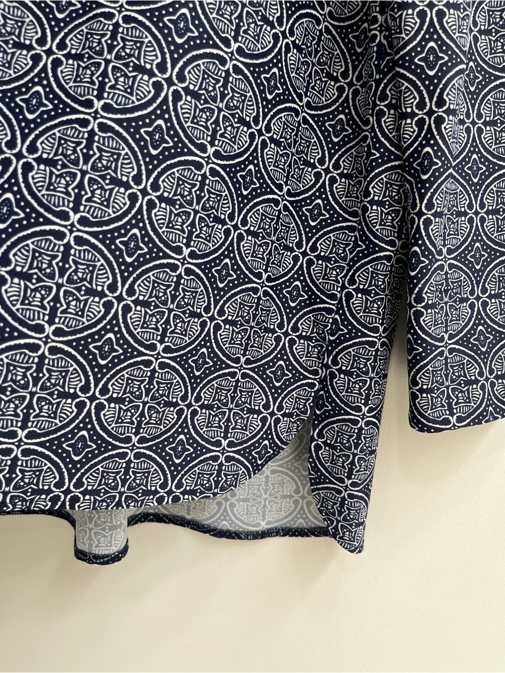 Jude Connally Hadley Tunic Top Batik Medallion Navy Jude Cloth Stretch Large - Picture 4 of 8